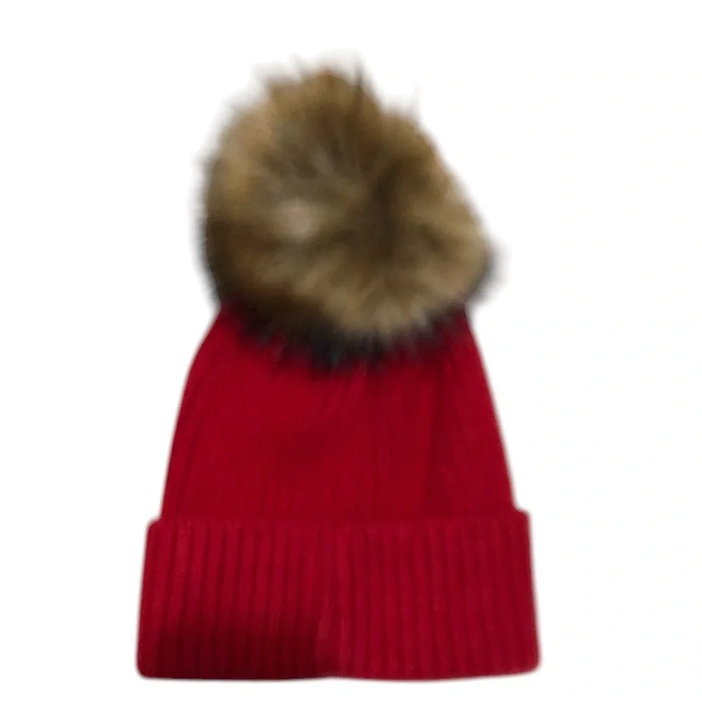 Norla Canada Cozy Red Knit Pom-Pom Beanie.